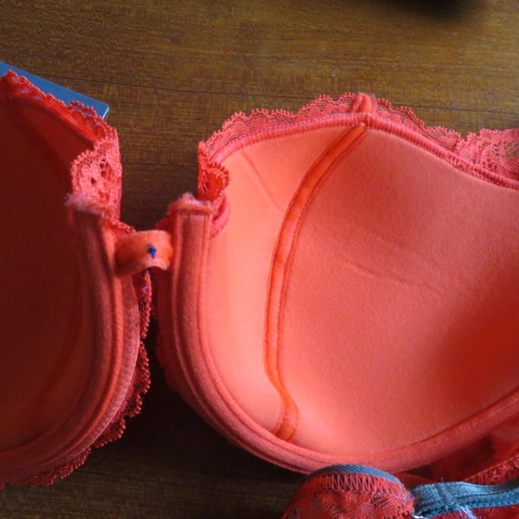 ELLE MCPHERSON - BODY - ZEST PLUNGE BRA - SIZE 36C - 14C - NWT - Picture 4 of 4